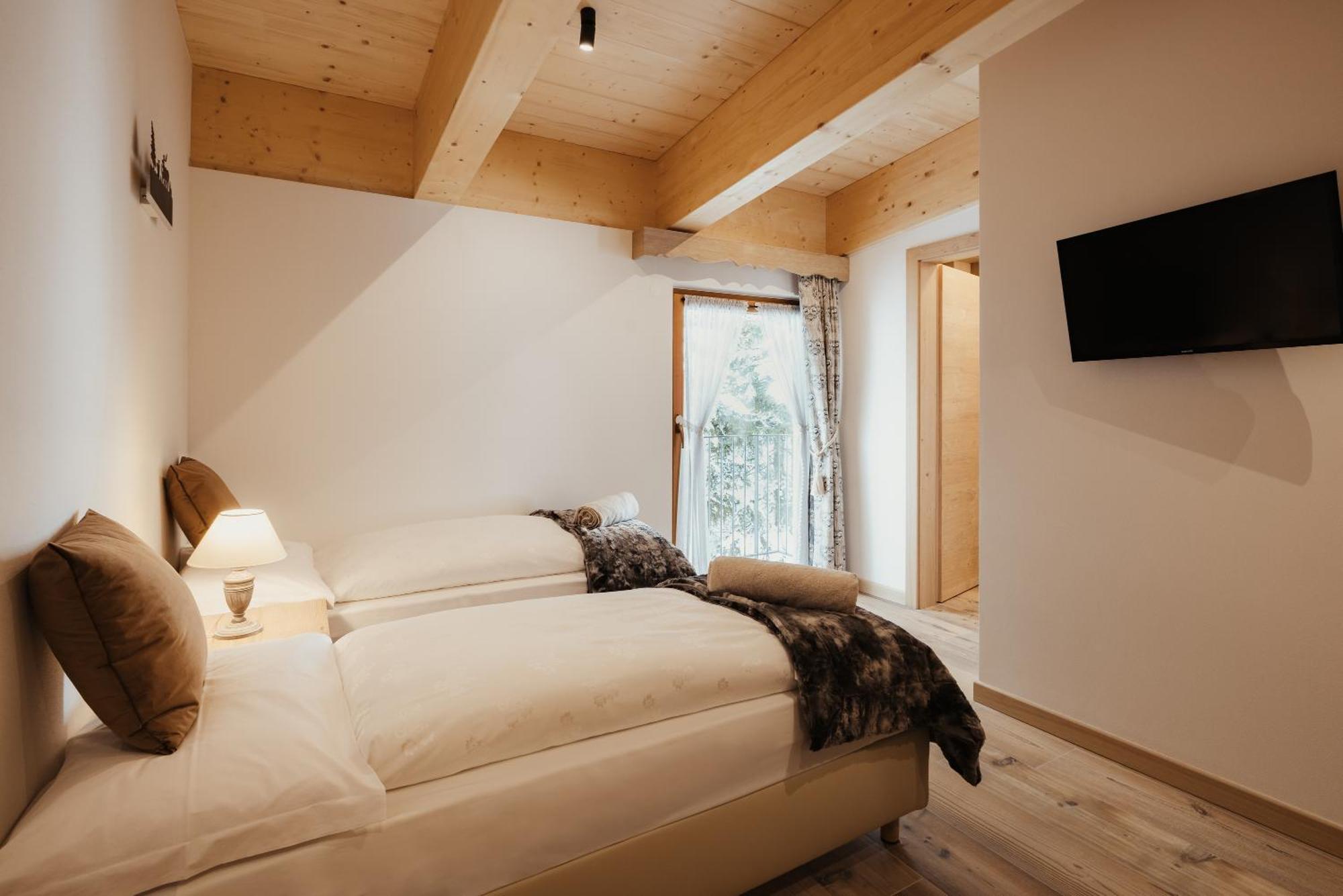 Hotel Monte Cherz Arabba Eksteriør bilde